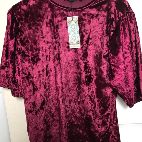 Plus puff sleeve crushed velvet blouse - Picture 2 of 2